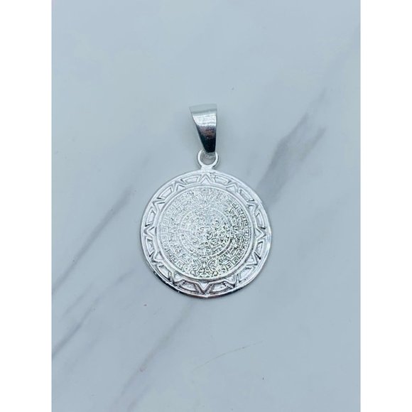 ❤️ 925 Sterling Silver Pendant Mexican Aztec Calendar - Picture 3 of 5
